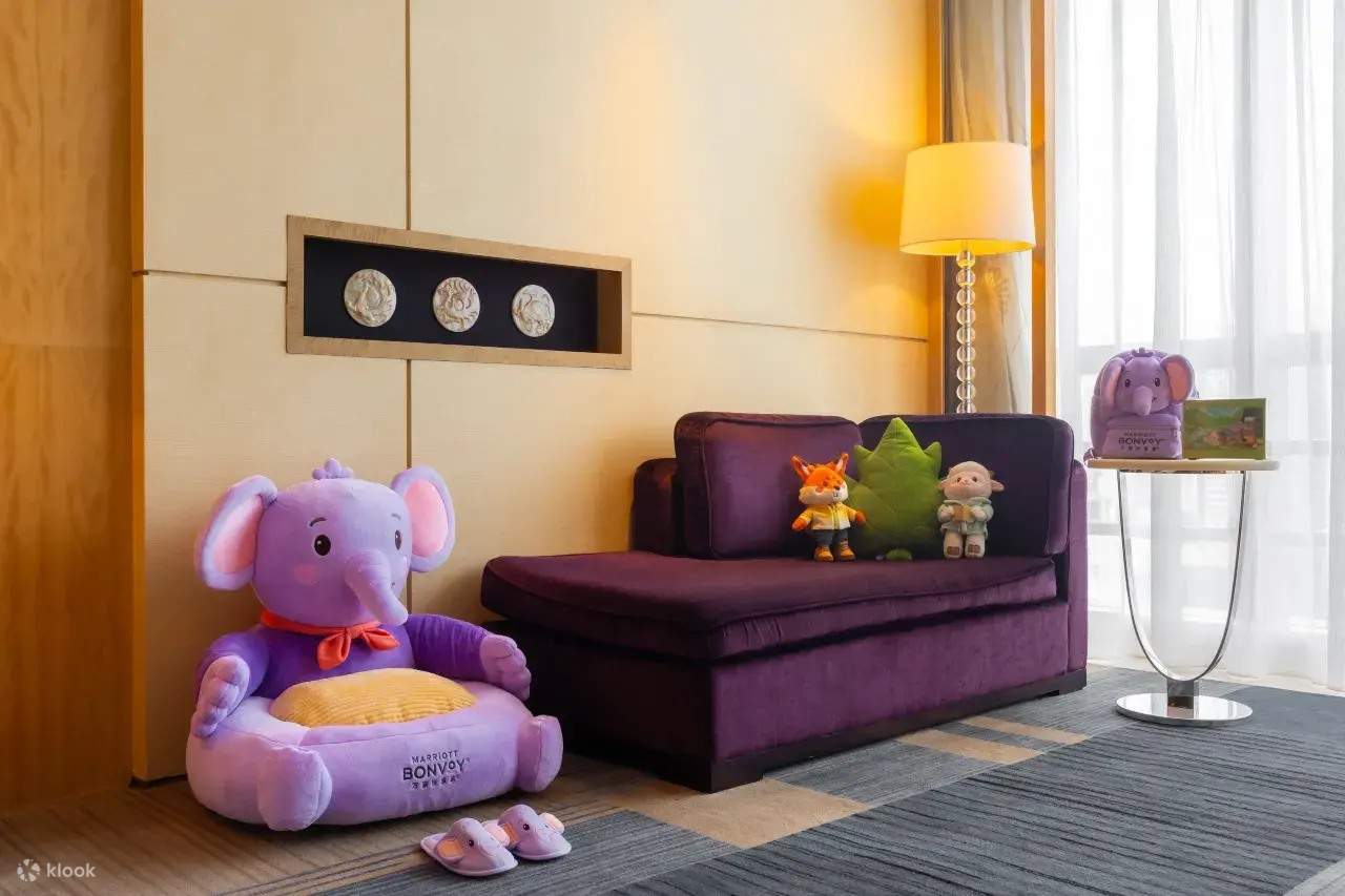 ห้องดีลักซ์ เตียงคิงไซส์